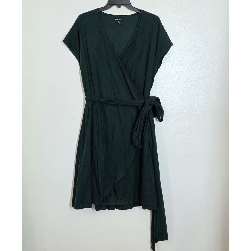 Universal Standard Tracy Linen Wrap Dress in Forest Green Hi Low Tulip Hem - Picture 2 of 9
